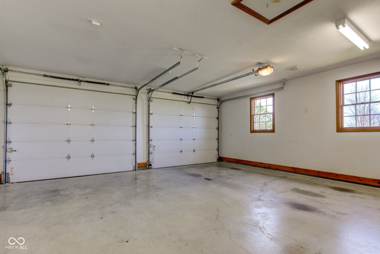 Listing Image 56