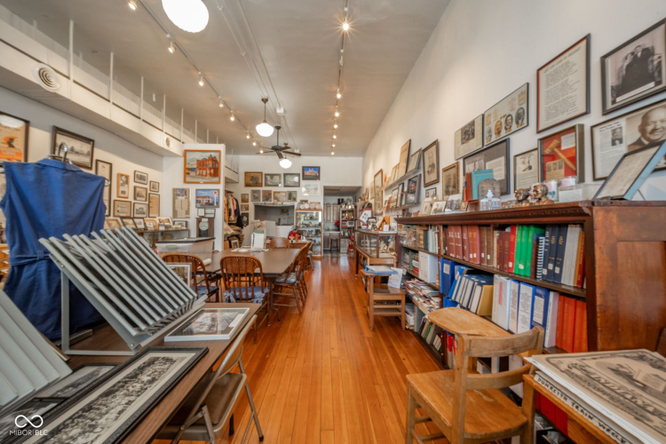 Listing Image 12
