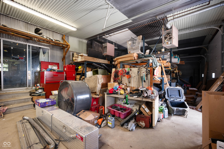 Listing Image 10