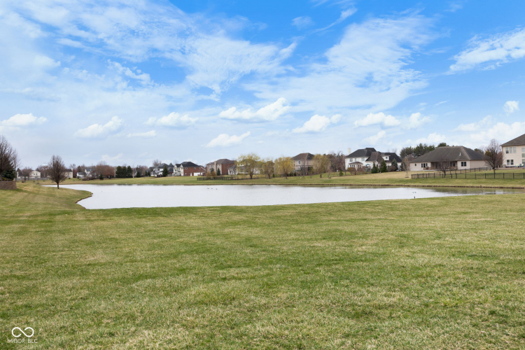 Listing Image 37