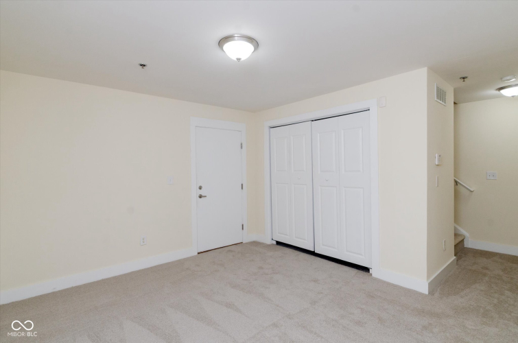 Listing Image 30