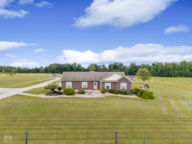 Listing Image 43