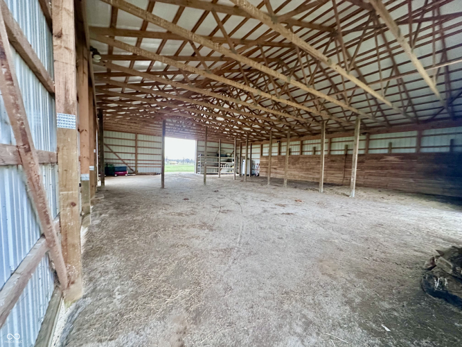 Listing Image 60