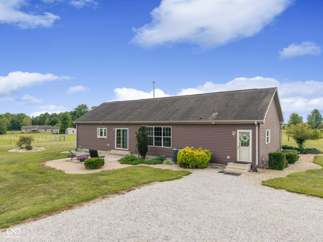 Listing Image 67