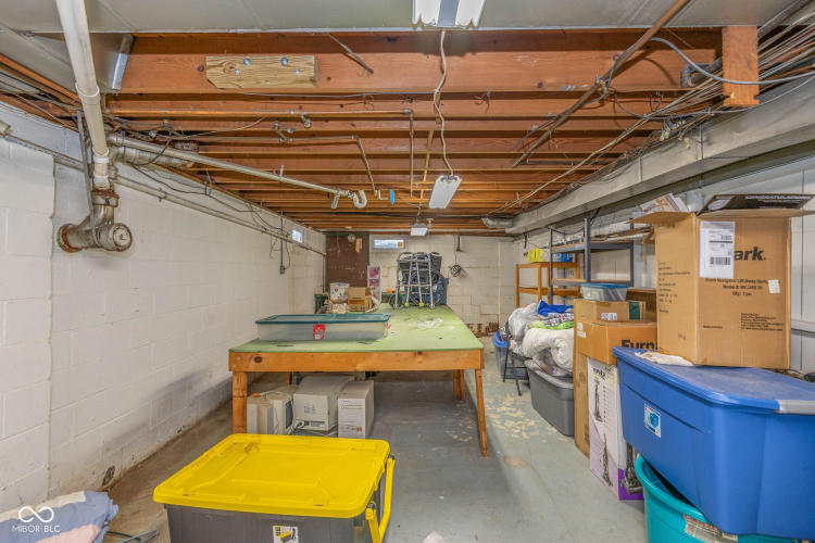Listing Image 18