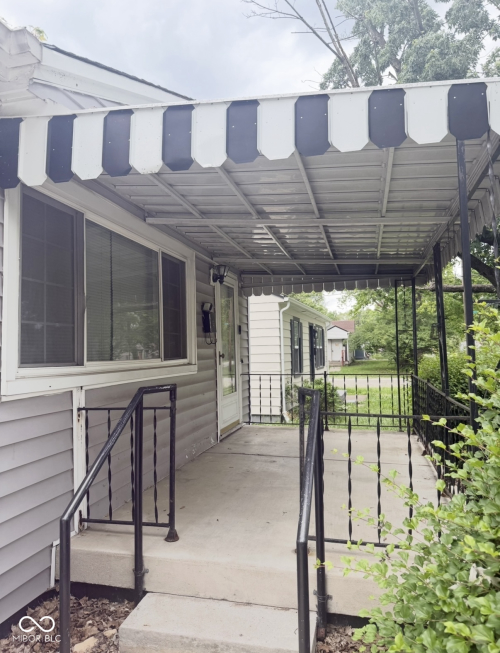Listing Image 15