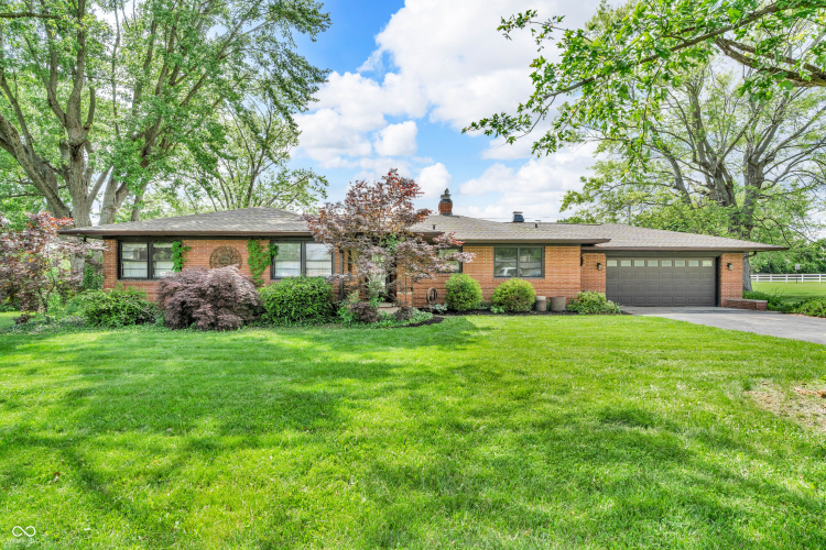 sharma✕4 7380 N State Road 267 Brownsburg IN 46112 (House For Sale