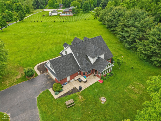 Listing Image 59
