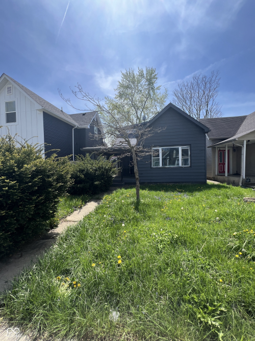 Listing Image 5