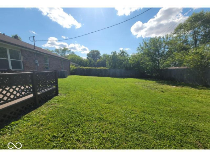 Listing Image 7