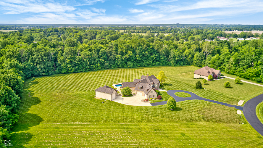 Listing Image 98