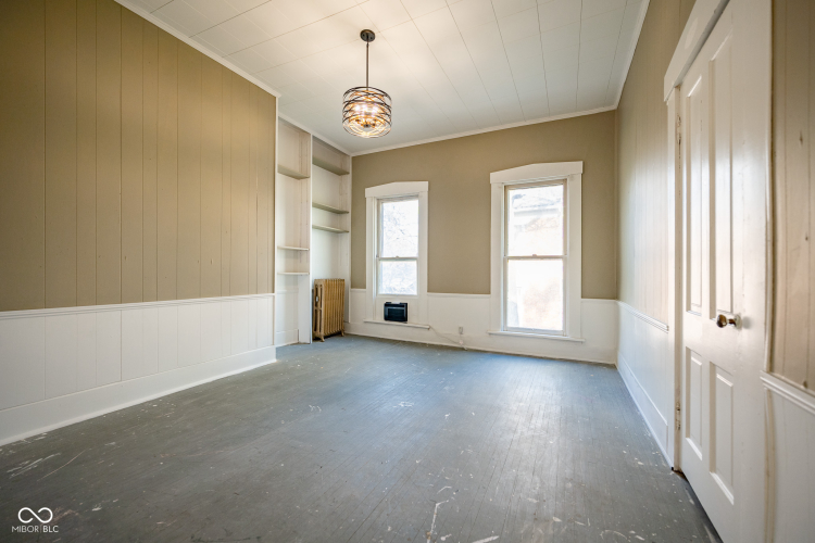 Listing Image 53