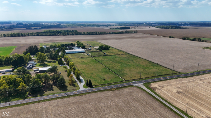 Listing Image 69