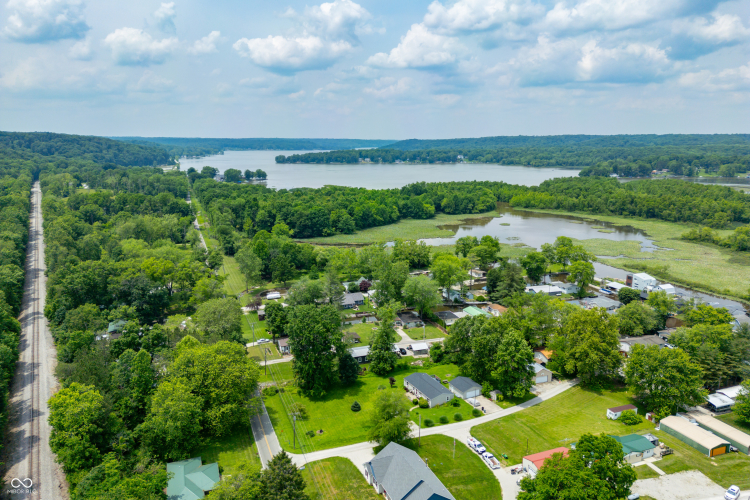 Listing Image 64