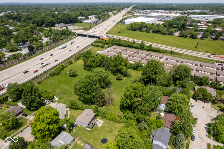 Listing Image 9