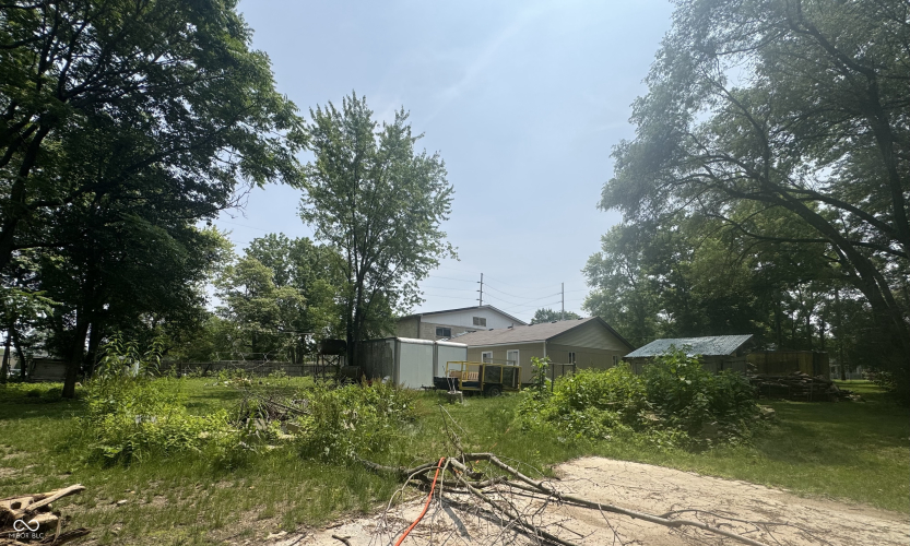 Listing Image 9