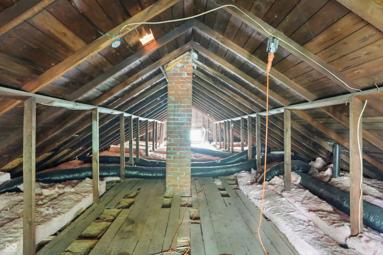 Listing Image 38