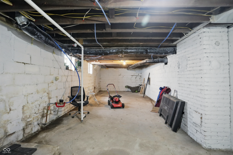 Listing Image 39