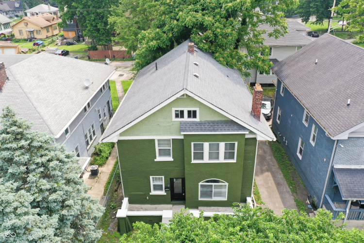 Listing Image 5