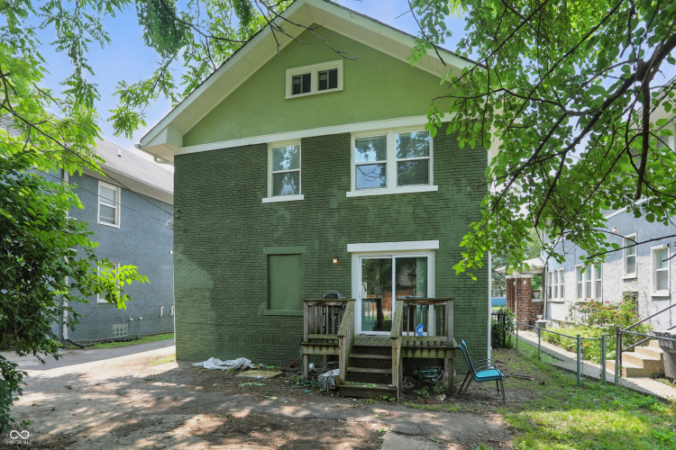 Listing Image 44