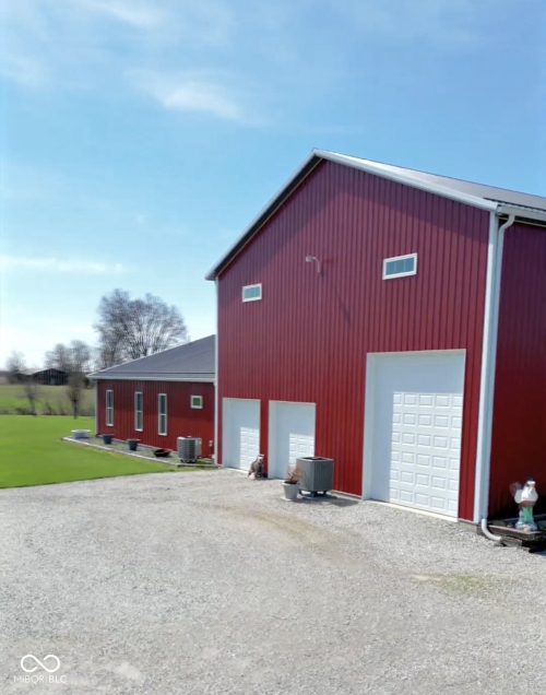 Listing Image 6