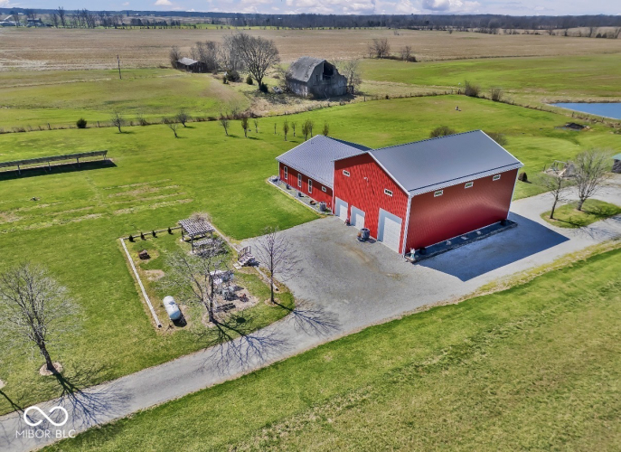 Listing Image 82