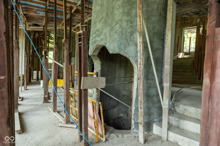 Listing Image 12