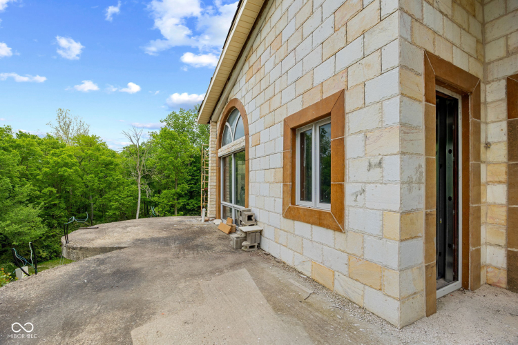 Listing Image 32