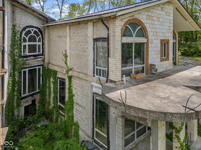 Listing Image 54