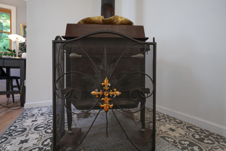 Listing Image 21