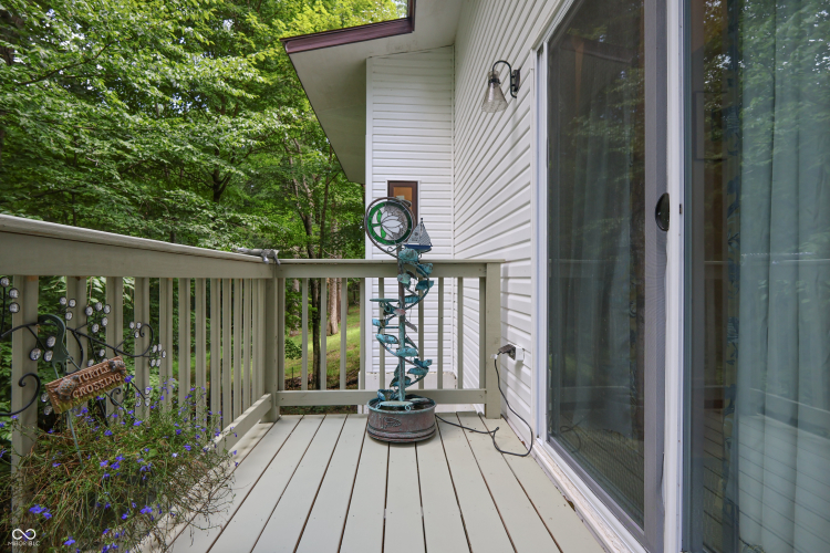 Listing Image 49
