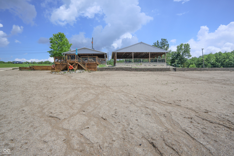 Listing Image 52