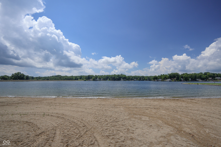 Listing Image 54