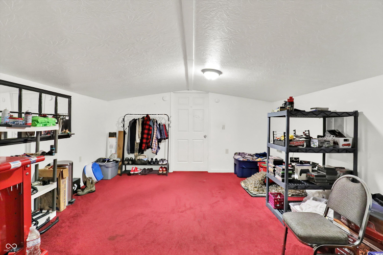 Listing Image 102