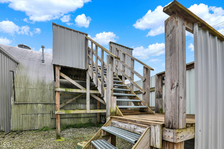 Listing Image 106