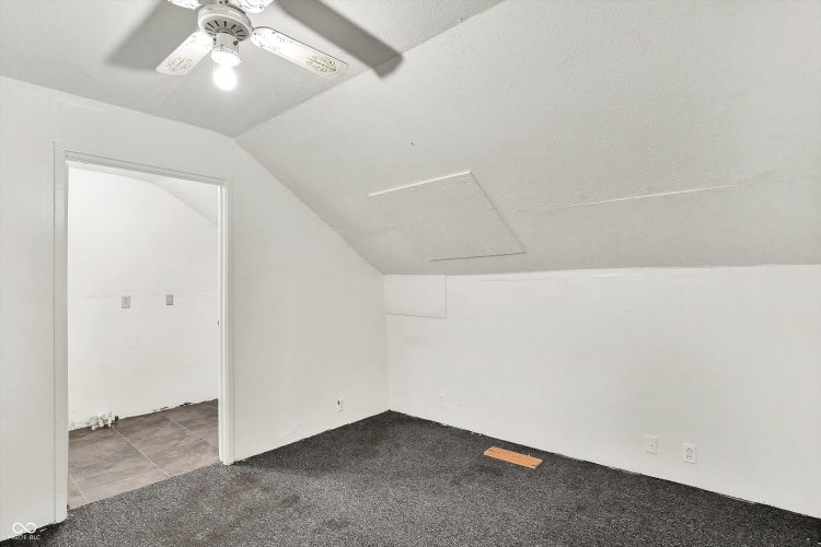 Listing Image 109