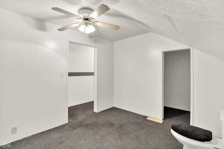 Listing Image 115