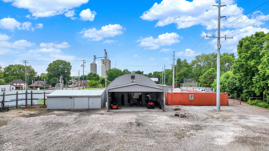 Listing Image 15