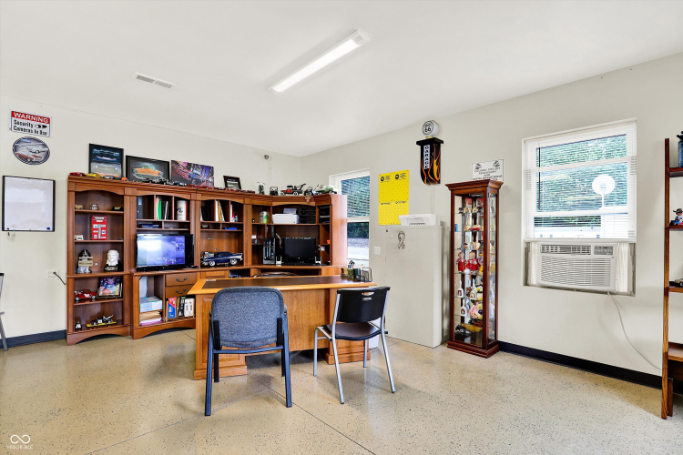 Listing Image 39