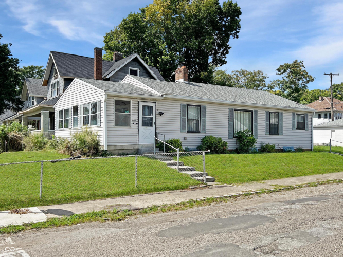 Listing Image 2