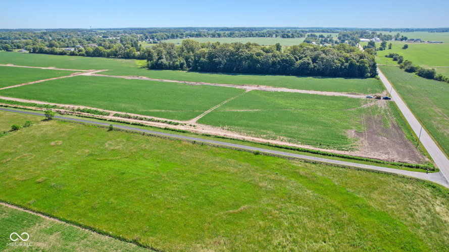 Listing Image 18