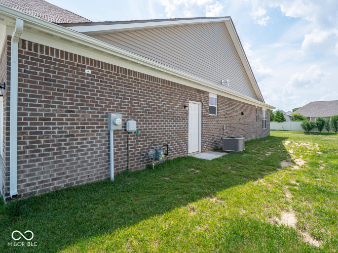 Listing Image 47