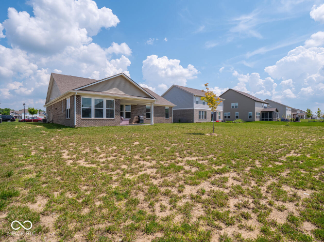 Listing Image 49