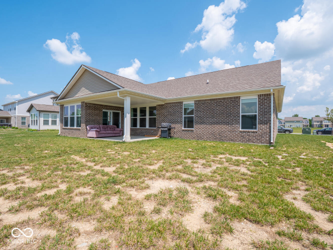 Listing Image 53
