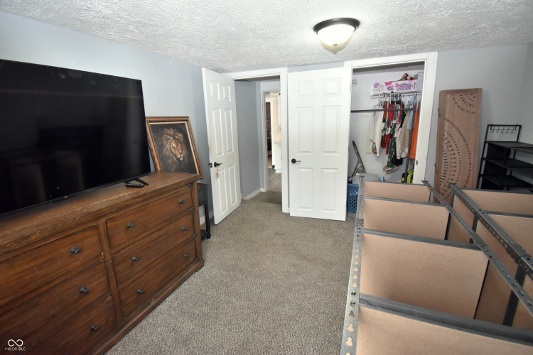Listing Image 30