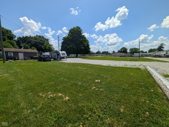 Listing Image 37