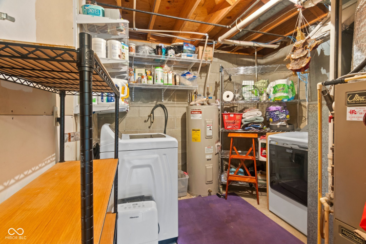 Listing Image 33