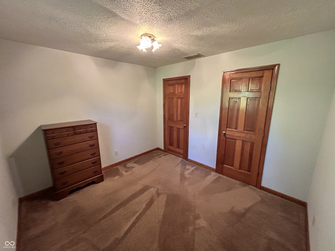 Listing Image 41