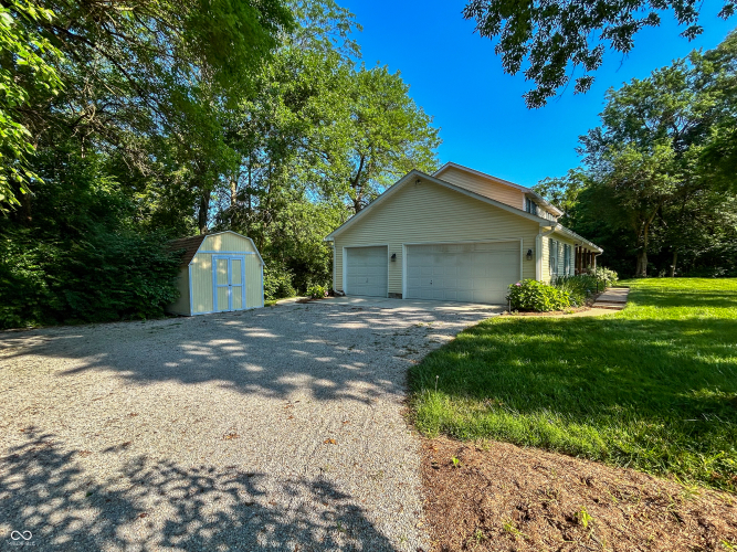 Listing Image 46