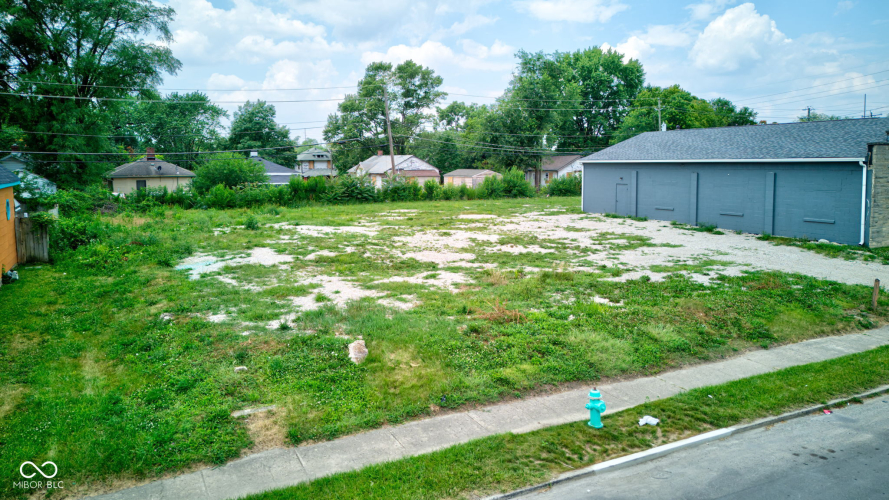 Listing Image 9